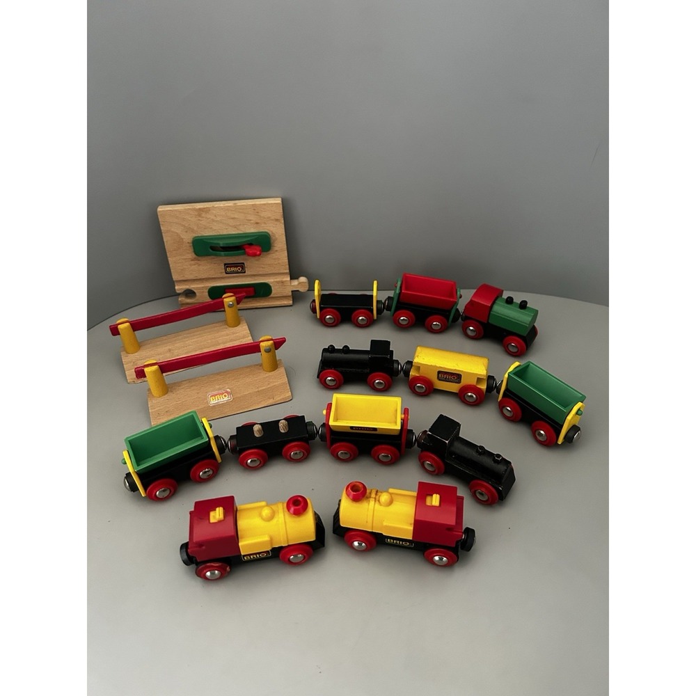Vintage Brio Magnetic Trains Lot - Wooden Trains & Accessories Engines Cargo Car